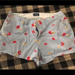 Old Navy shorts, floral and stripes, size 18